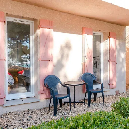 Apartment Duplex Cosy Avec Piscine Et Wifi, Proche Et Commerces, Pour 4 Pers., Parking Inclus - Fr-1-409-213 *