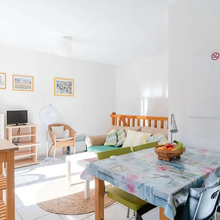 Duplex Cosy Avec Piscine Et Wifi, Proche Et Commerces, Pour 4 Pers., Parking Inclus - Fr-1-409-213 Apartment Fleury (Aude)